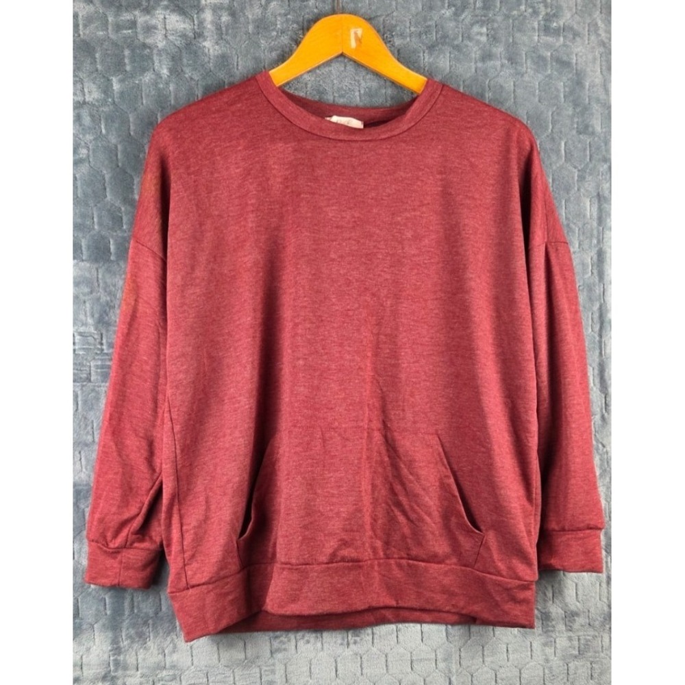 Riah Fashion:‎ XL Red Long Sleeve Sweatshirt w/ Front Pockets